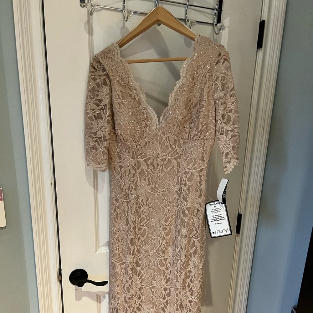 Night way size 10 dress lace